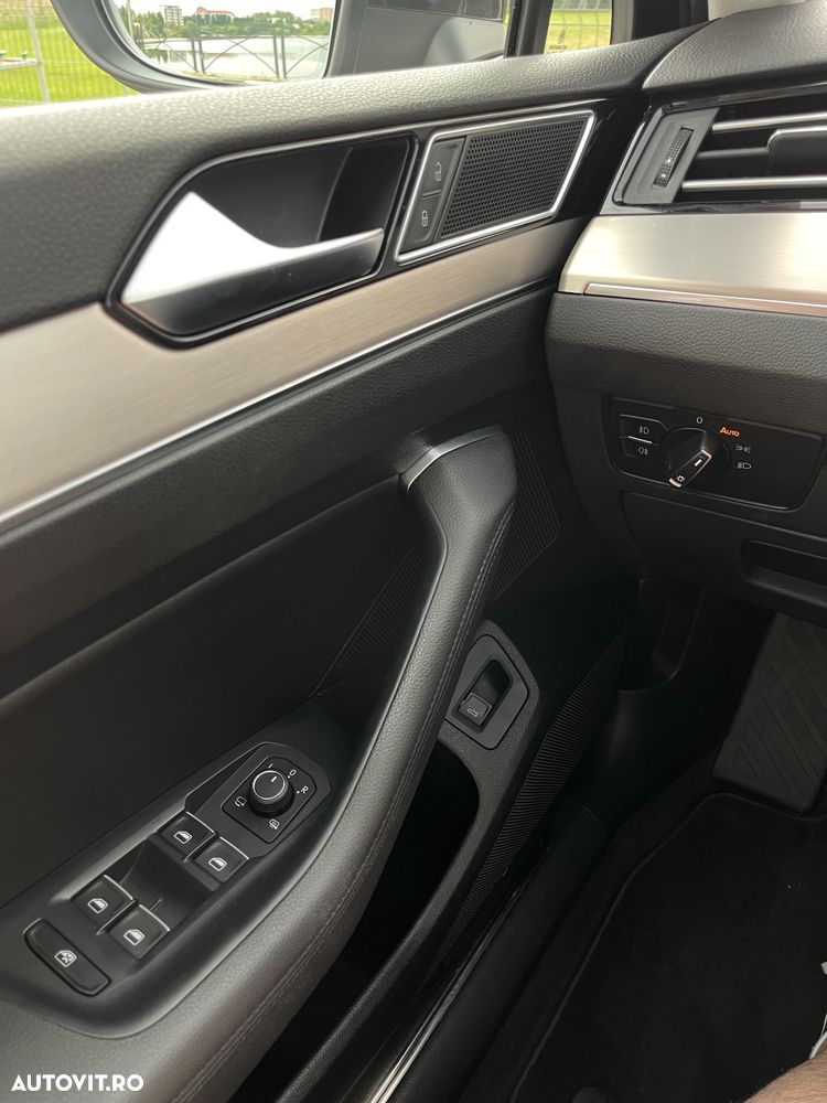 Volkswagen Passat - 15