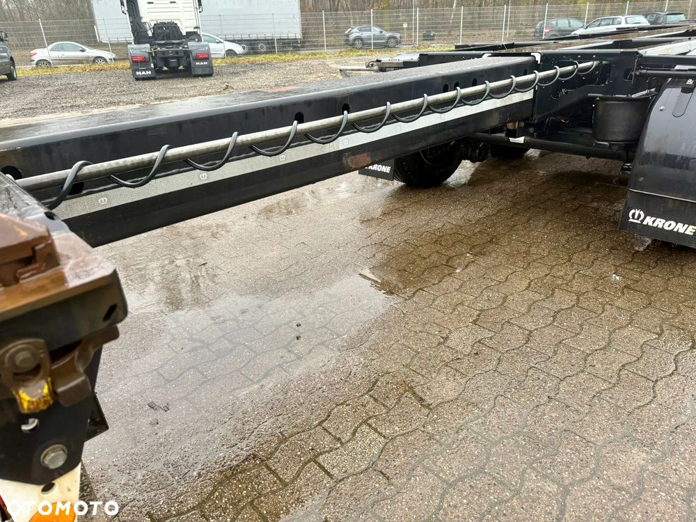 Krone KRONE SD 2022 – NACZEPA PODKONTENEROWA / WYSUWANA / 20–40–45 FT / LIFTBAR / PREMIUM STAN - 24