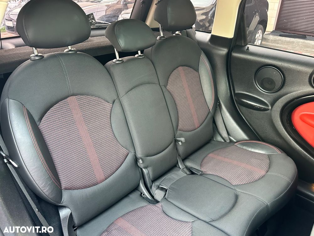 Mini Countryman Cooper D - 32