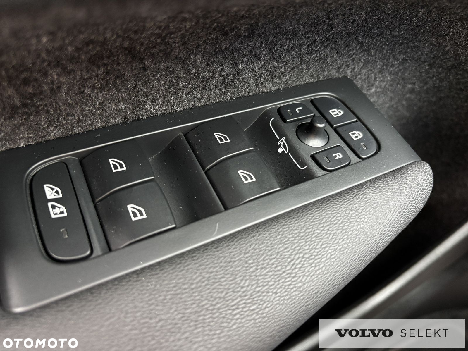 Volvo XC 40 - 12