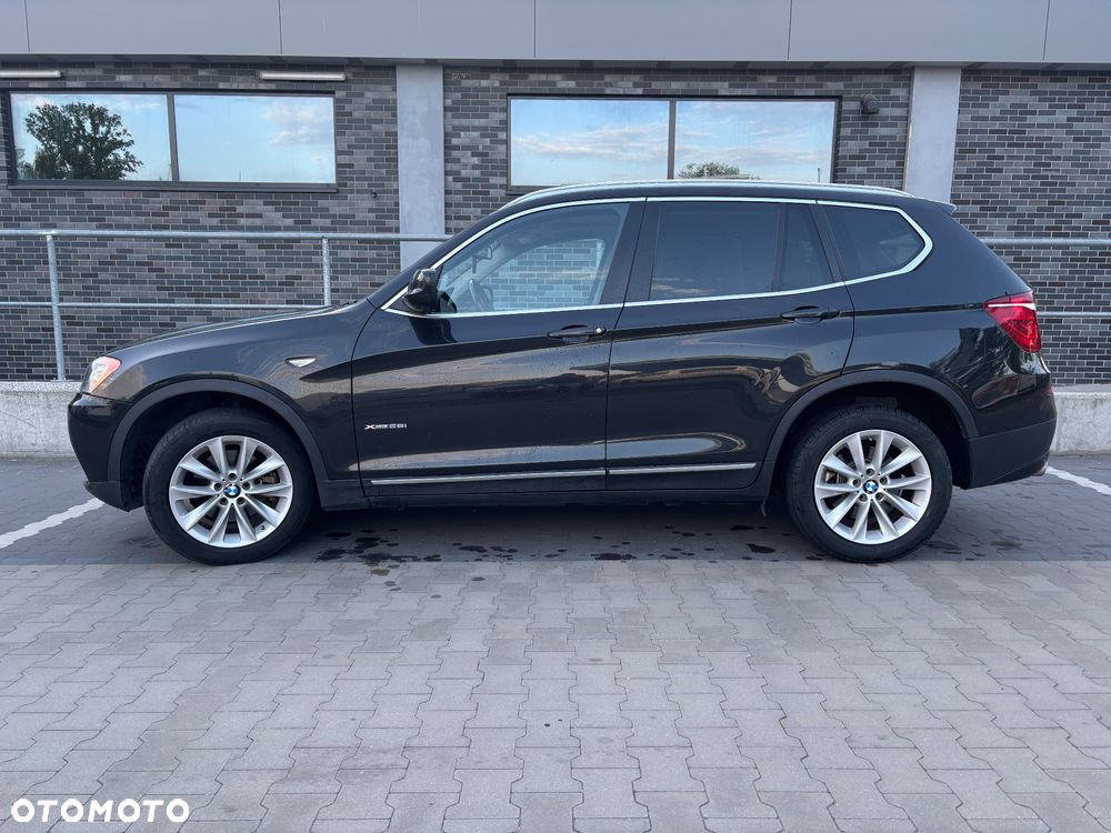 BMW X3 28i xDrive - 3