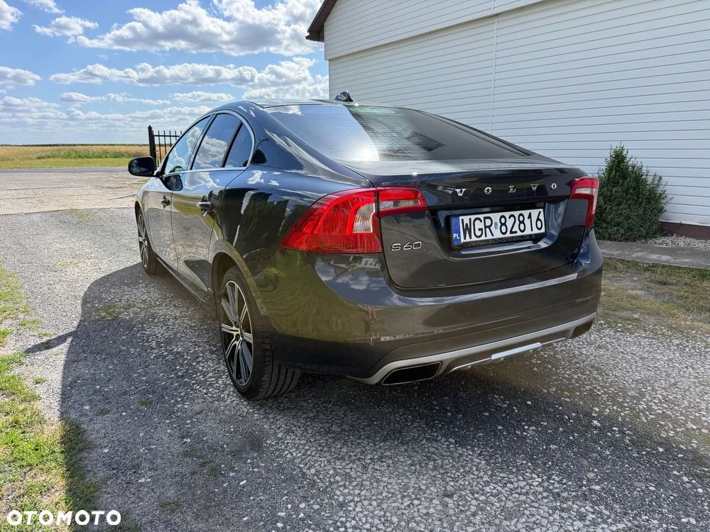 Volvo S60 D3 Drive-E R-Design Momentum - 8