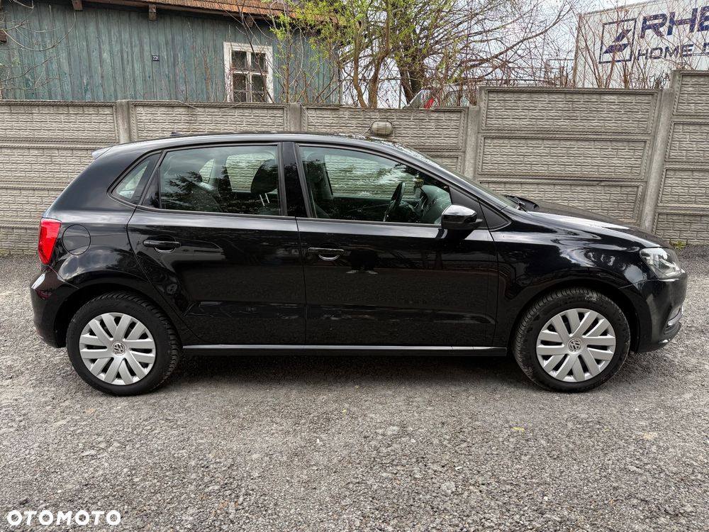 Volkswagen Polo 1.4 TDI (Blue Motion Technology) Comfortline - 23