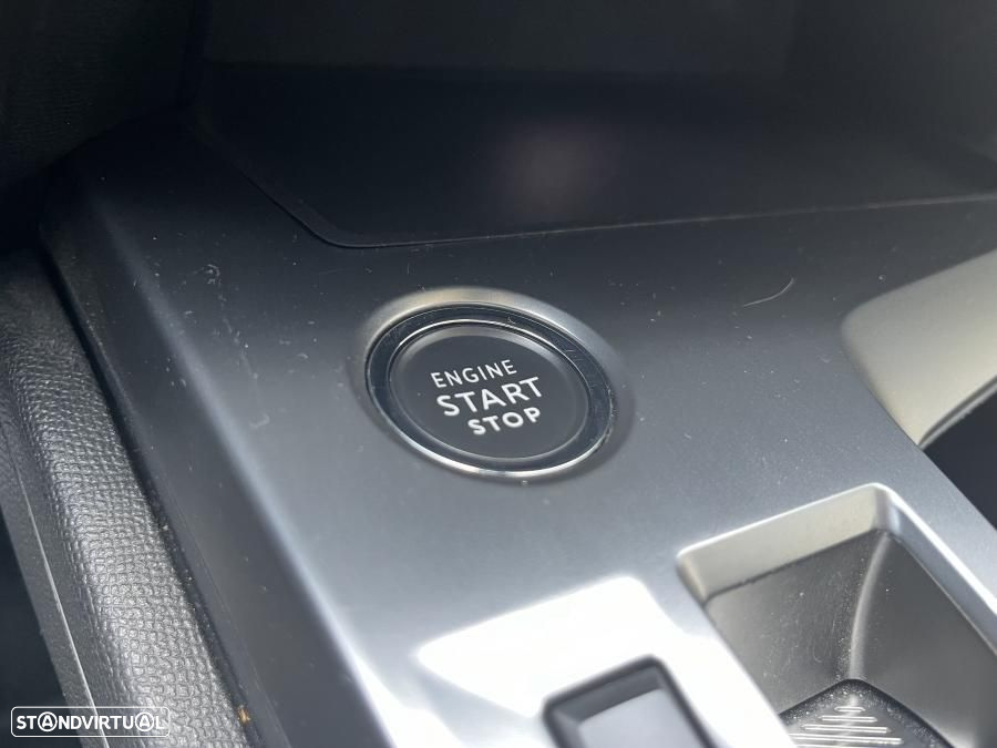 Peugeot 308 1.6 Hybrid Active Pack e-EAT8 - 15
