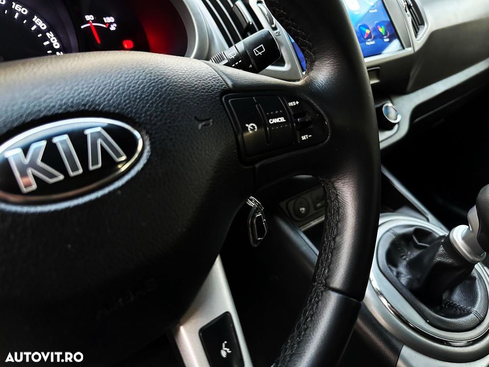 Kia Sportage 1.6 GDI 2WD Vision - 16