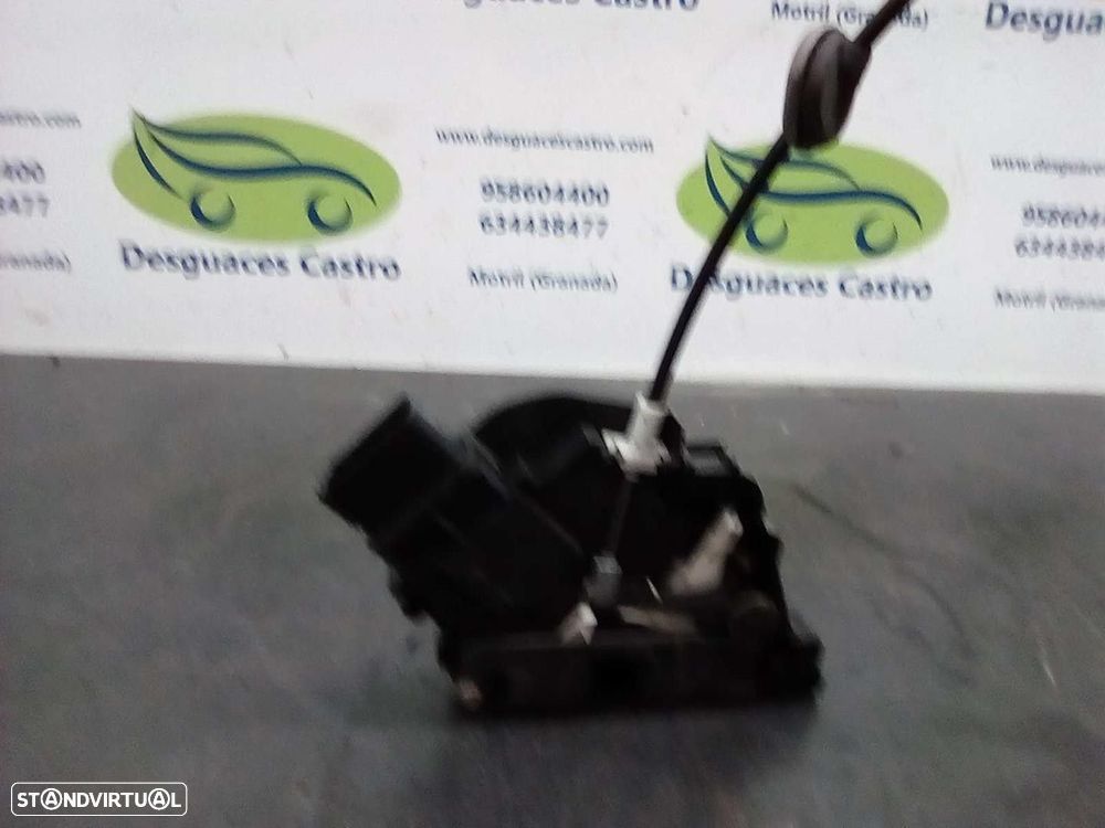 FECHADURA PORTA FRONTAL DIREITA FORD FOCUS II TURNIER 2005 - - 1