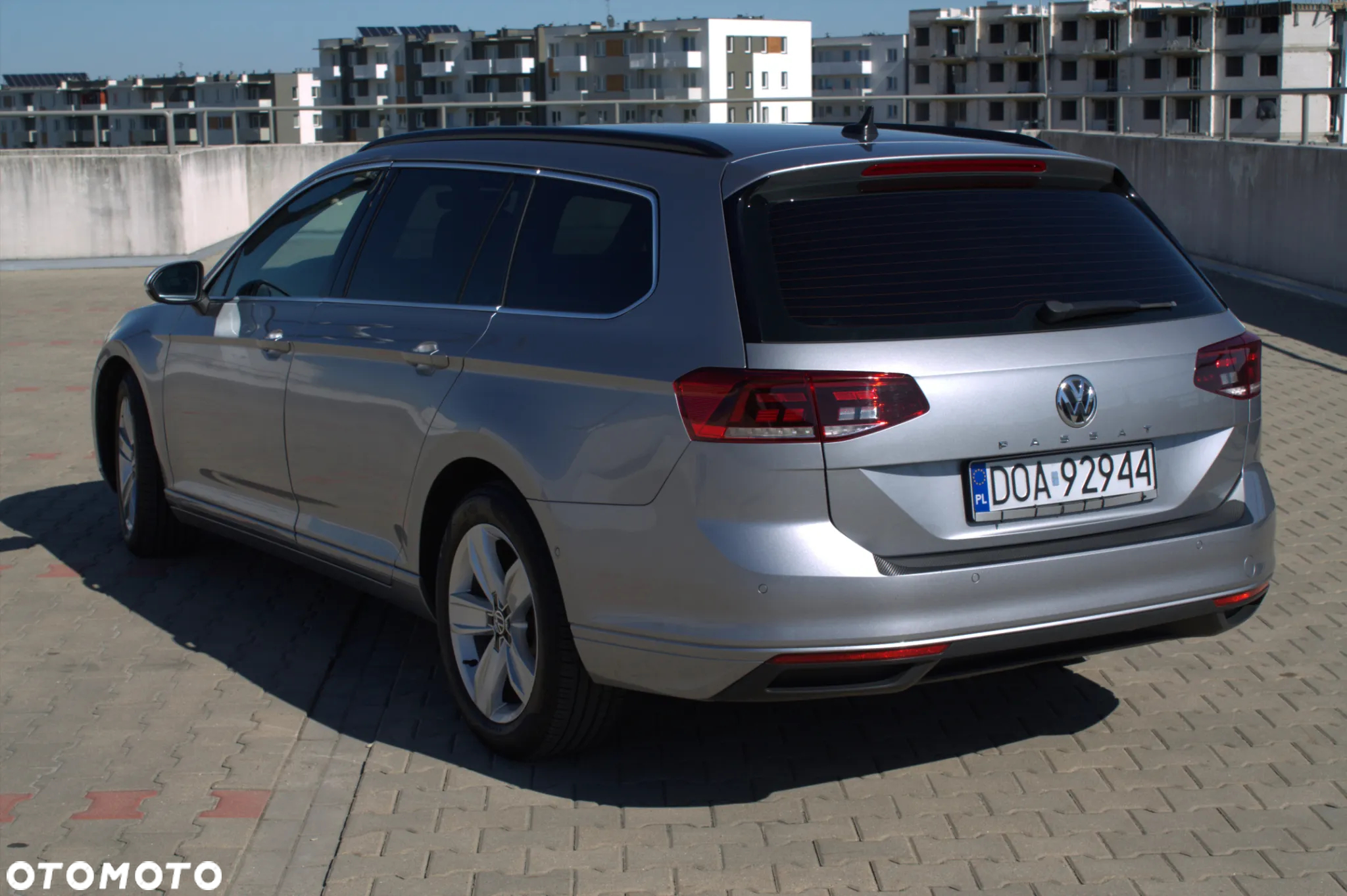 Volkswagen Passat Variant 2.0 TDI SCR DSG Business - 11