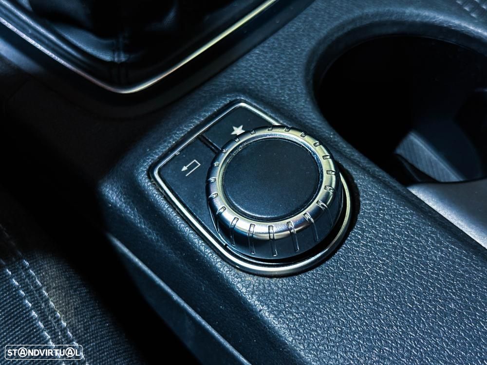 Mercedes-Benz B 180 d Urban - 56