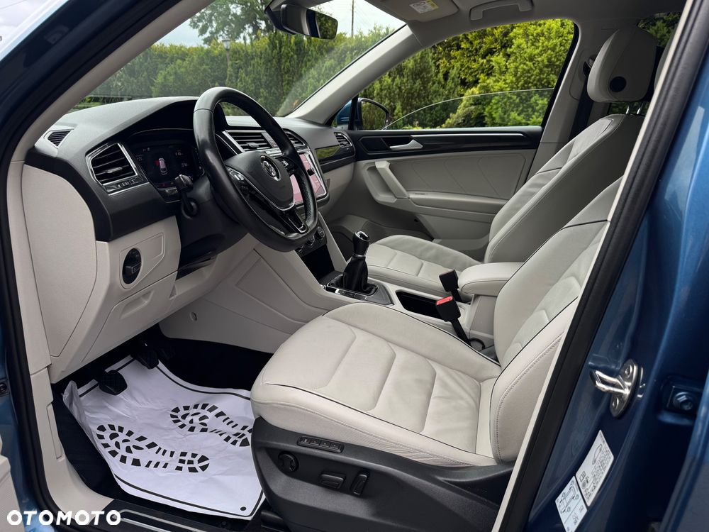Volkswagen Tiguan - 21