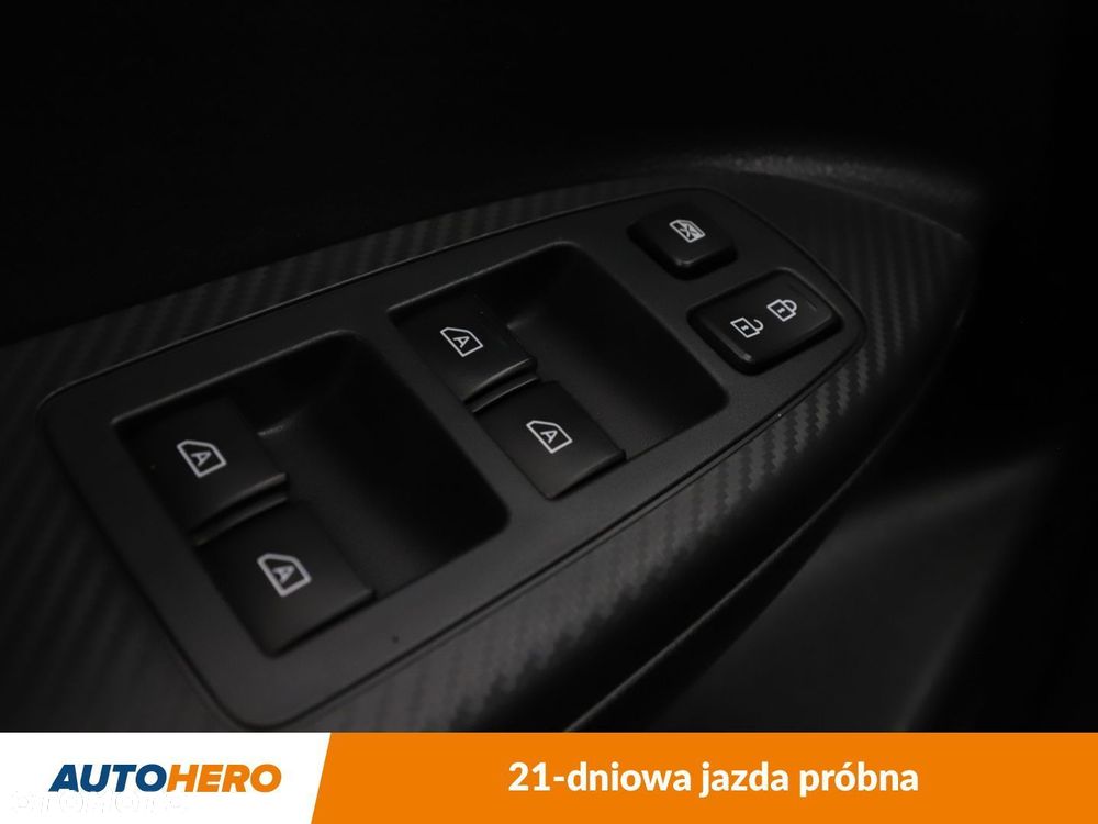 Mitsubishi Eclipse Cross - 35