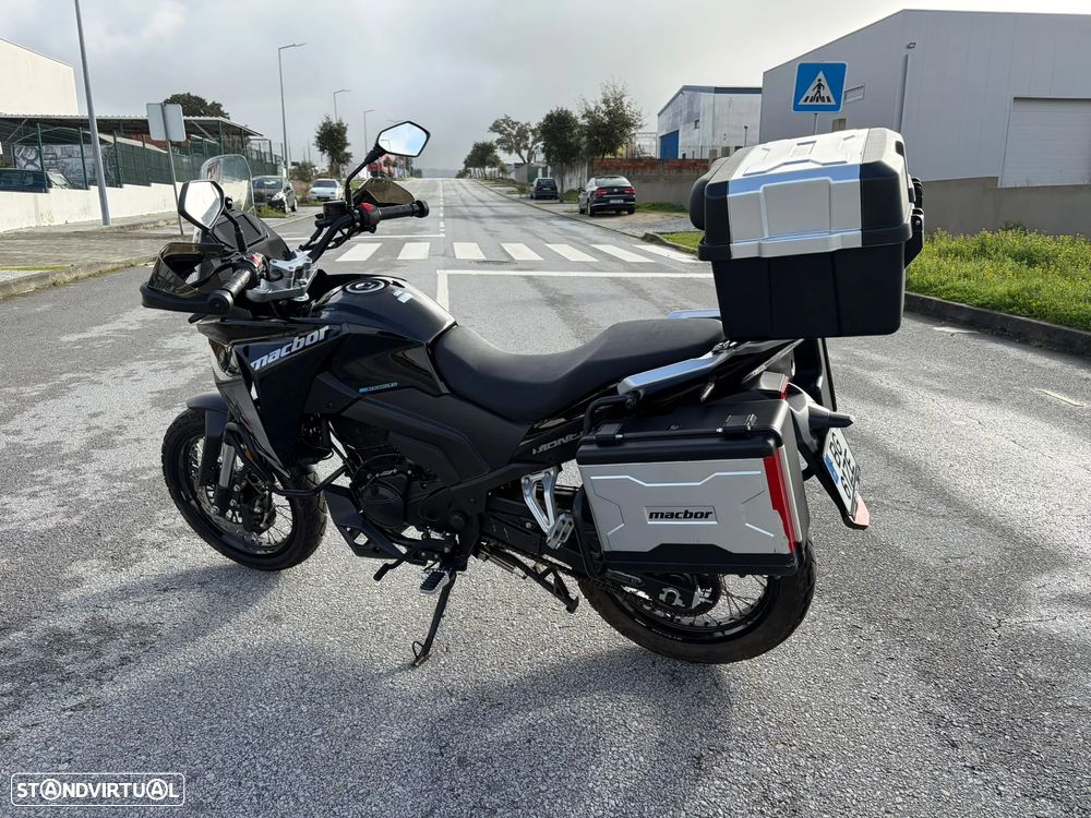 Macbor Montana XR1 125 - 7