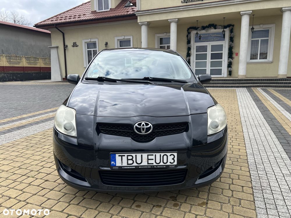 Toyota Auris - 2