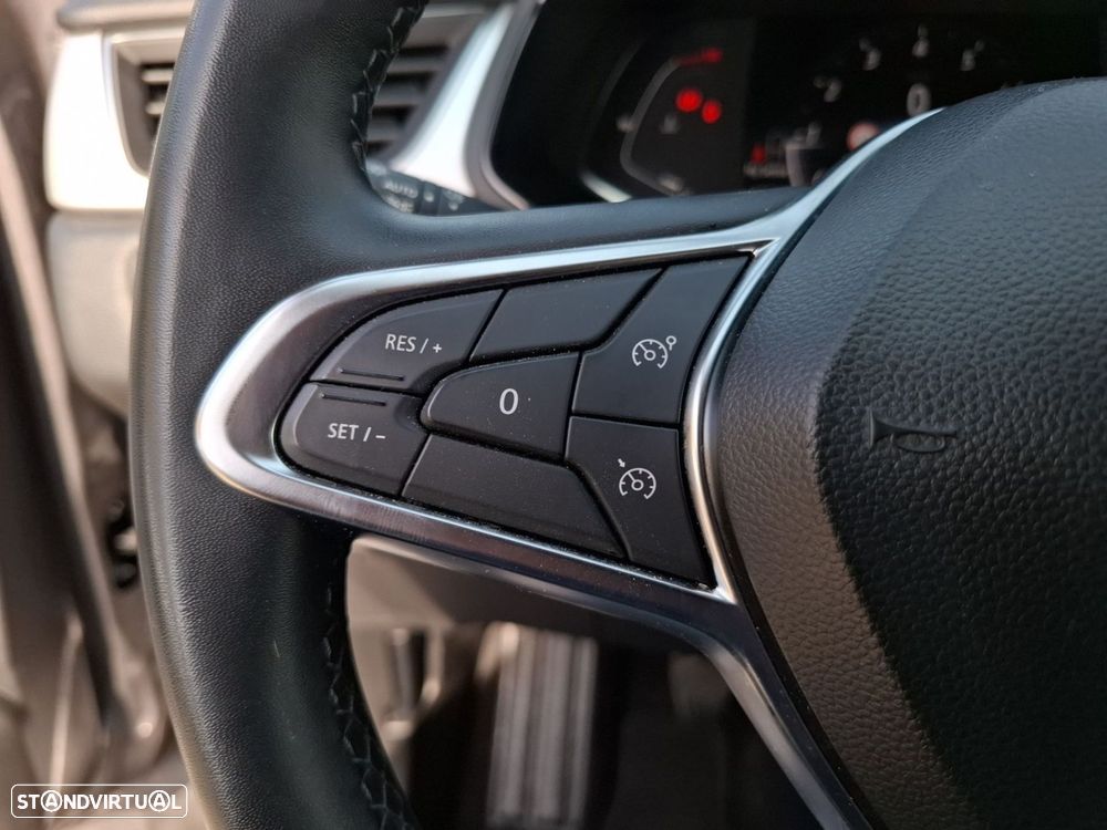 Renault Captur 1.0 TCe Techno Bi-Fuel - 16