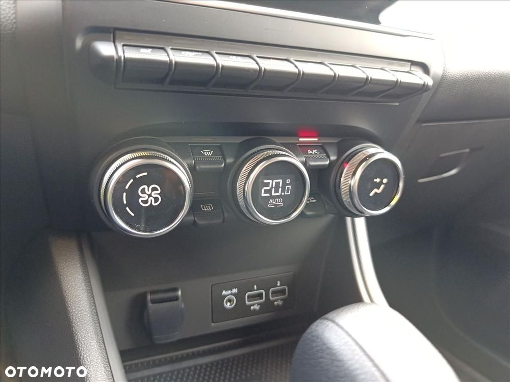 Renault Captur - 22