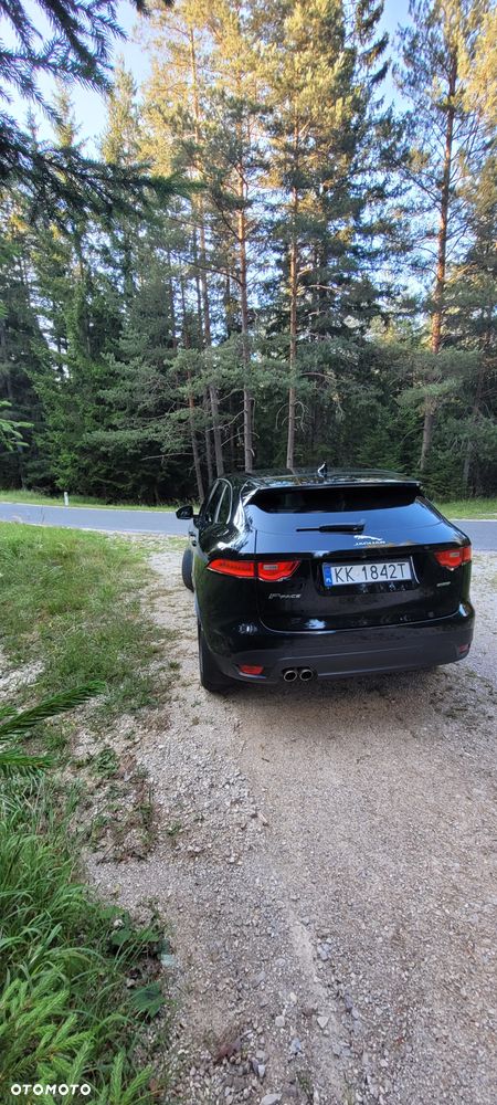Jaguar F-Pace 2.0 i4D AWD Prestige - 5
