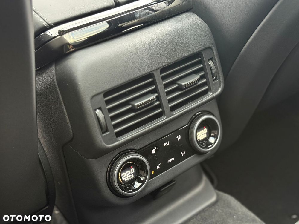 Land Rover Range Rover Velar P400 Autobiography - 11