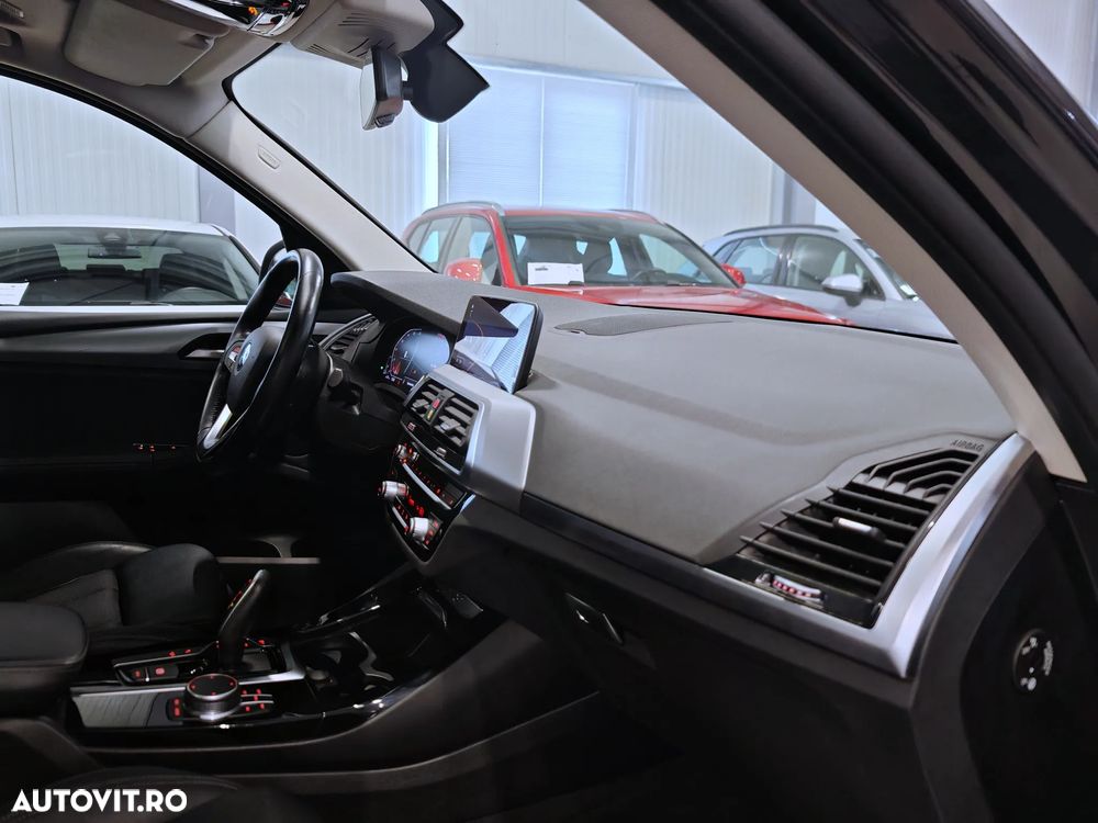 BMW X3 xDrive20d Aut. - 24