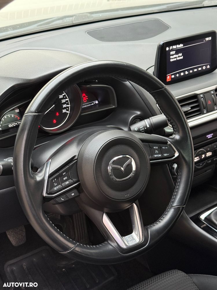 Mazda 3 - 19