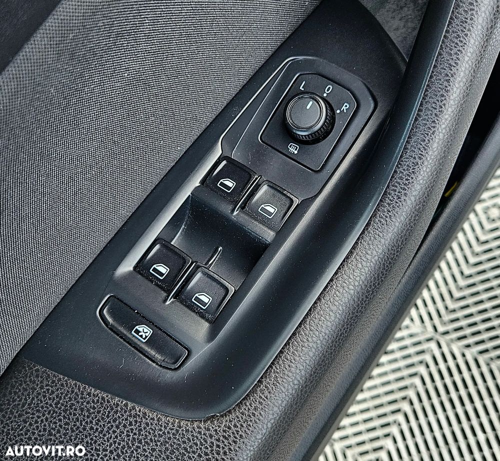 Volkswagen Passat - 10