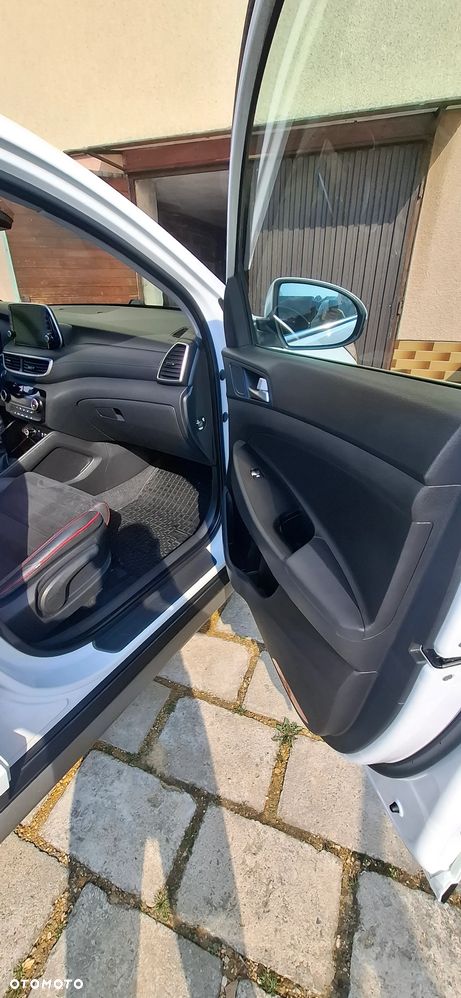 Hyundai Tucson 1.6 Turbo 4WD Style - 17