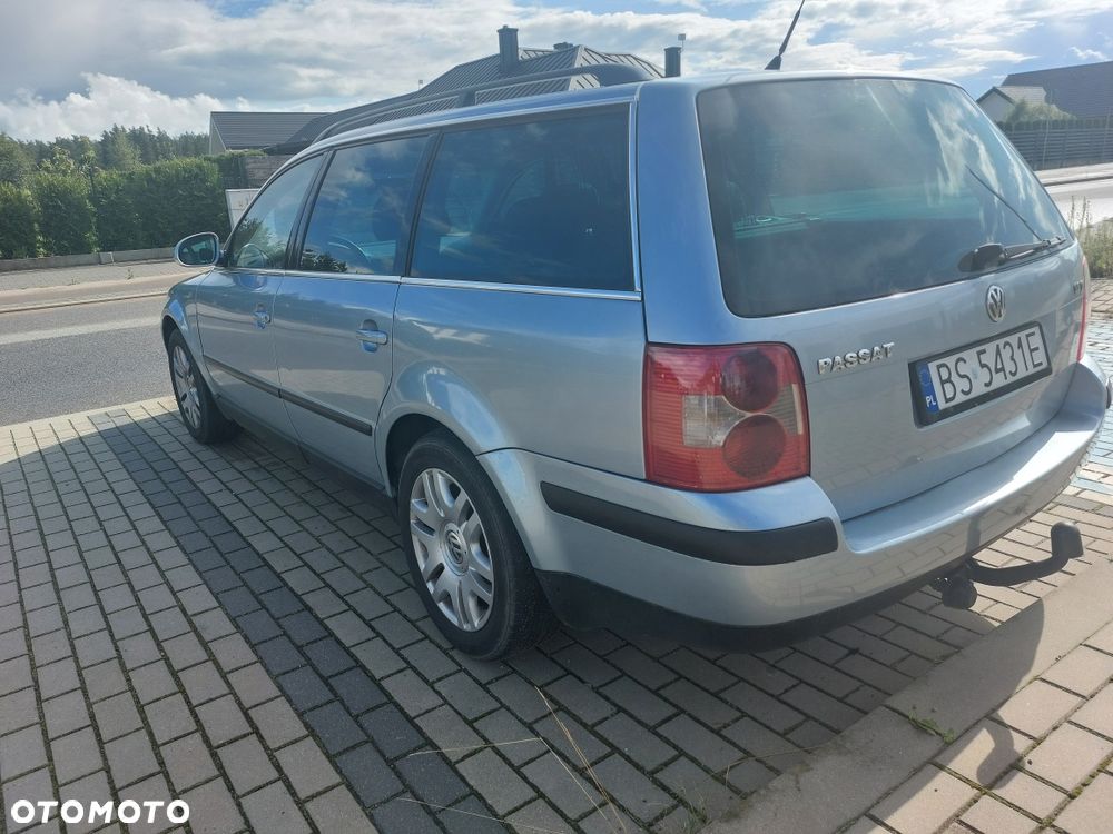 Volkswagen Passat - 8