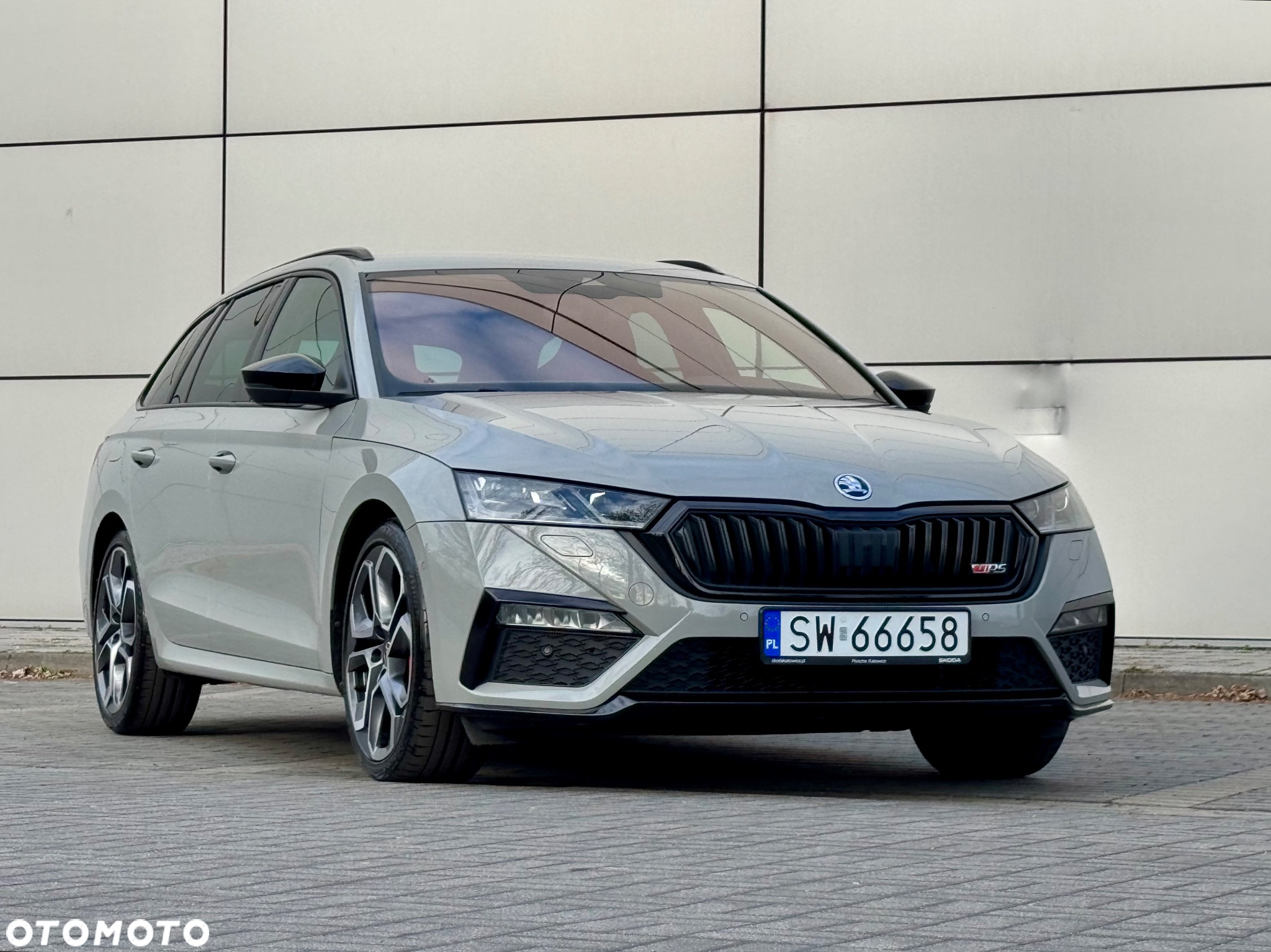 Skoda Octavia 2.0 TSI RS 245 DSG - 39