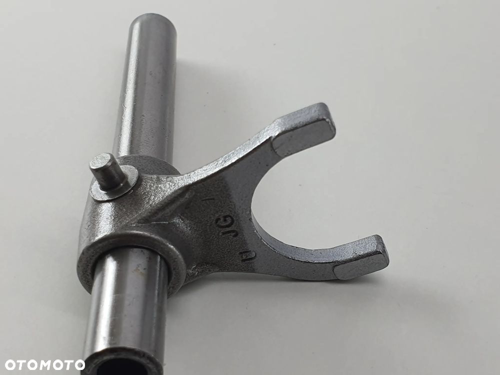SKRZYNIA BIEGOW WALEK TRYB WODZIK  KTM DUKE 125 - 7