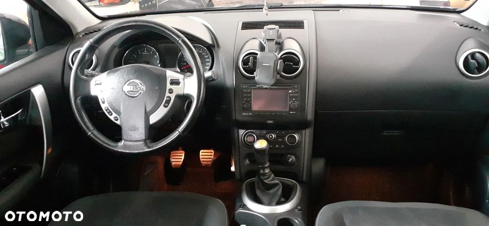 Nissan Qashqai+2 - 14