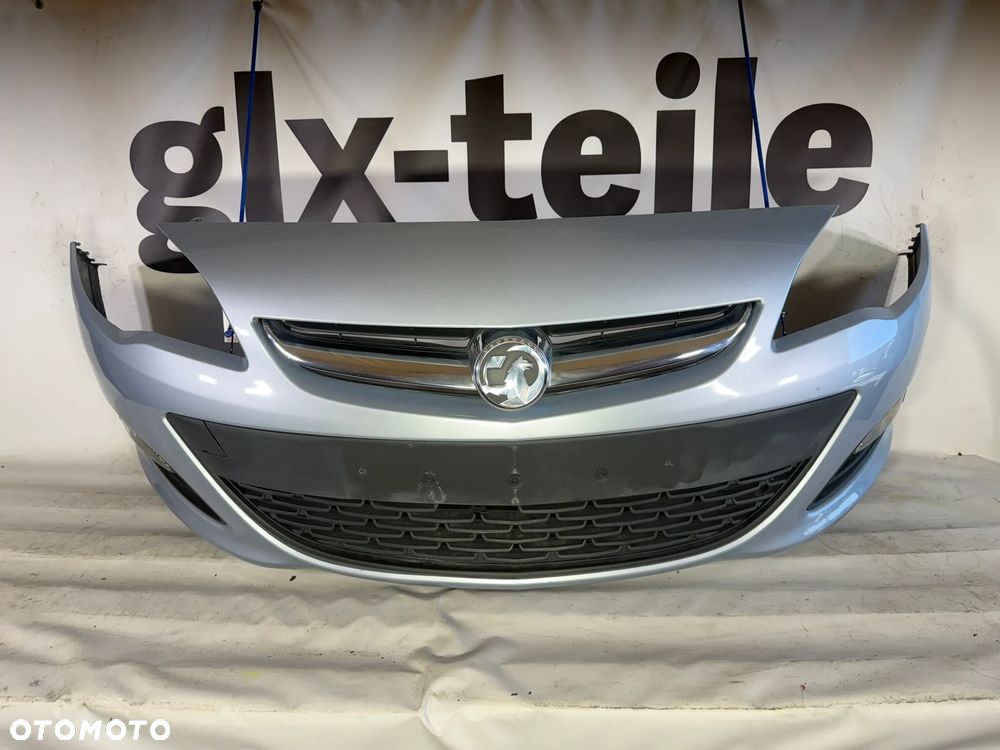 Opel Astra J Lift 12-15r. Zderzak Przód Przedni Z176 13368660 - 1