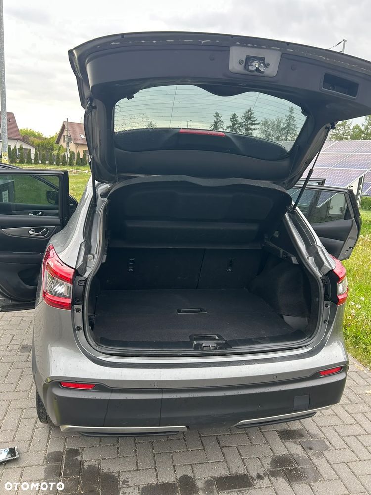 Nissan Qashqai 1.2 DIG-T N-Connecta EU6 - 14