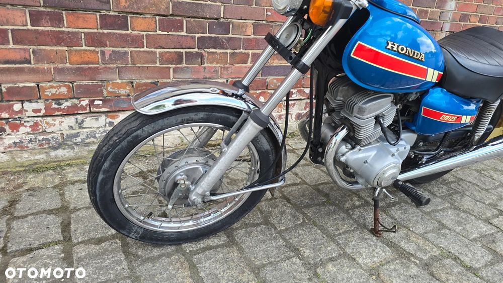 Honda CM - 4