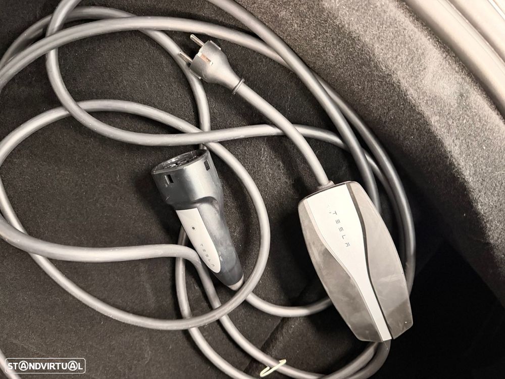 Tesla Model 3 Tração Traseira Standard - 30