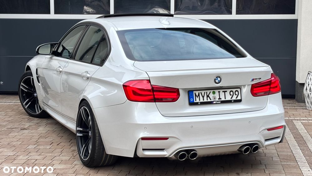 BMW M3 Standard - 10