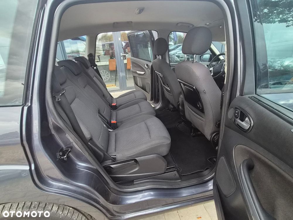 Ford S-Max 2.0 Titanium - 21