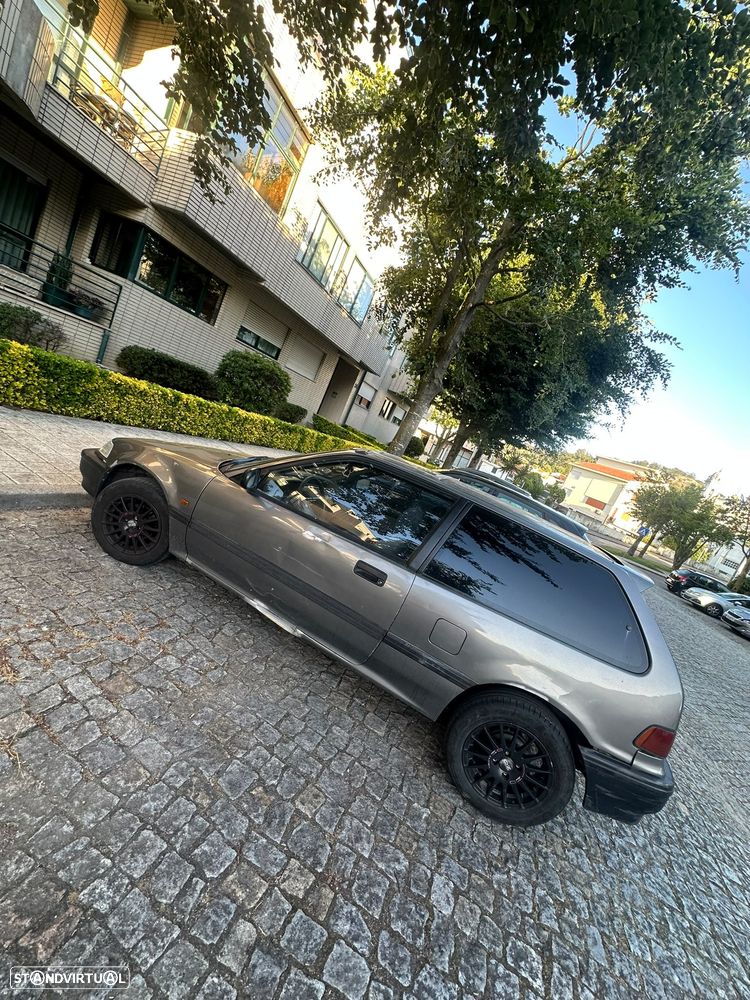 Honda Civic 1.4 GL - 3