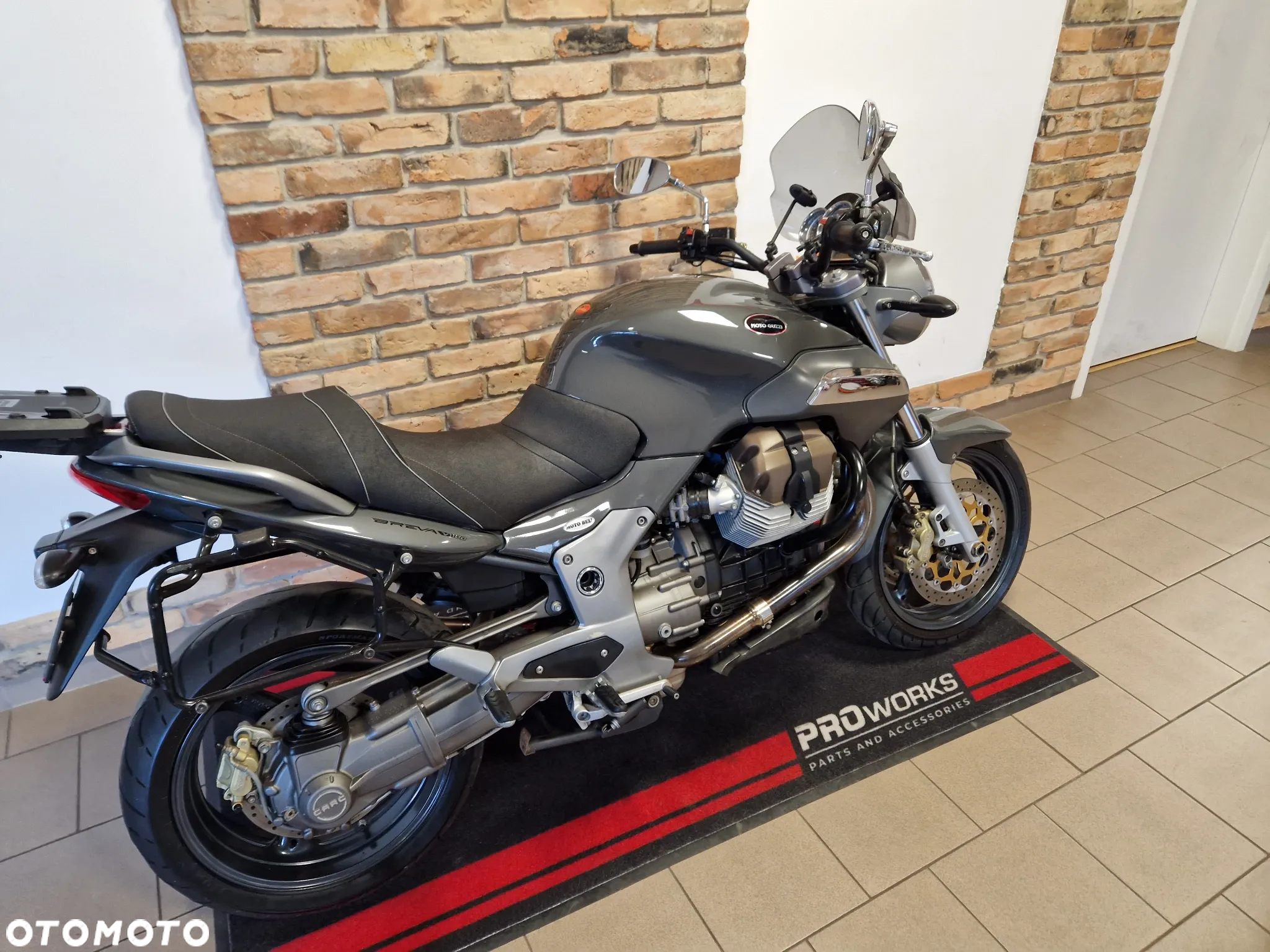 Moto Guzzi Breva - 21