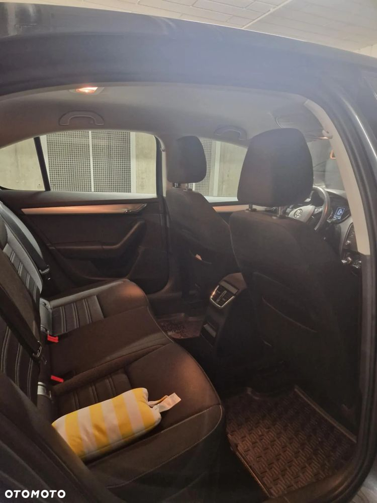 Skoda Octavia 1.5 TSI ACT Ambition - 15