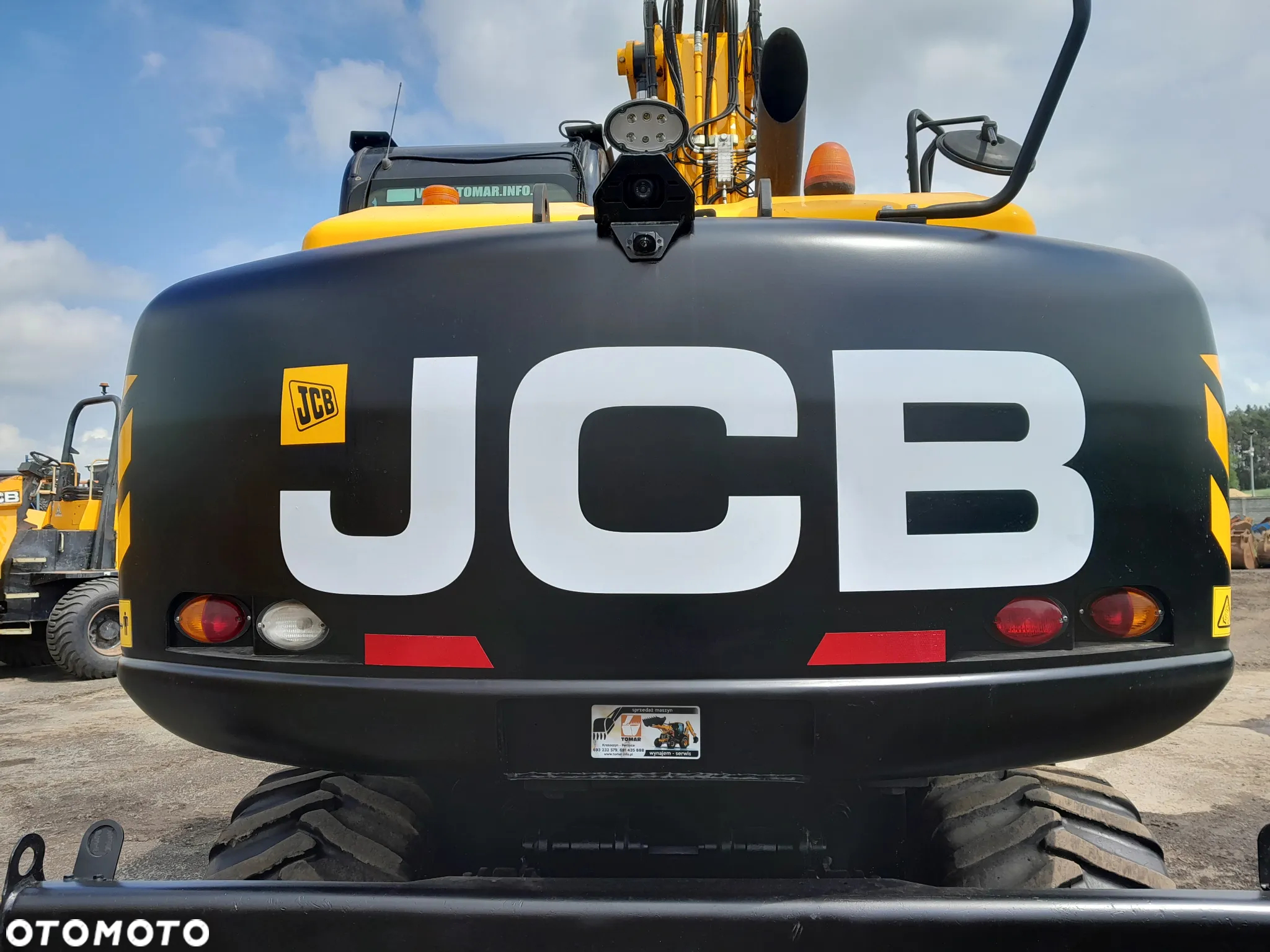 JCB JS145W - 13
