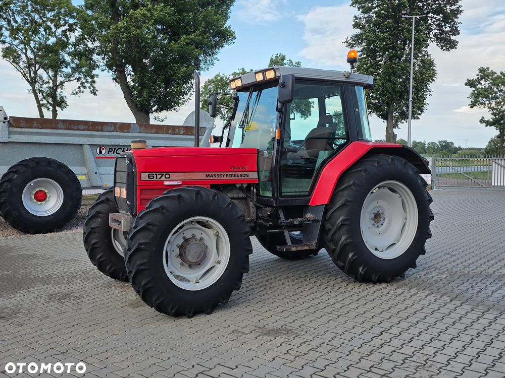 Massey Ferguson 6170 Dynashift 1995R - 11