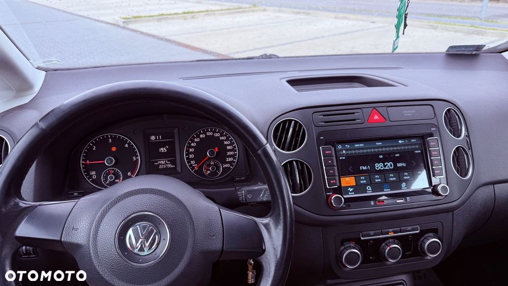 Volkswagen Golf Plus 1.6 TDI Comfortline - 10
