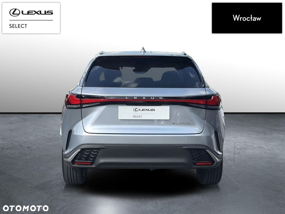 Lexus RX - 5