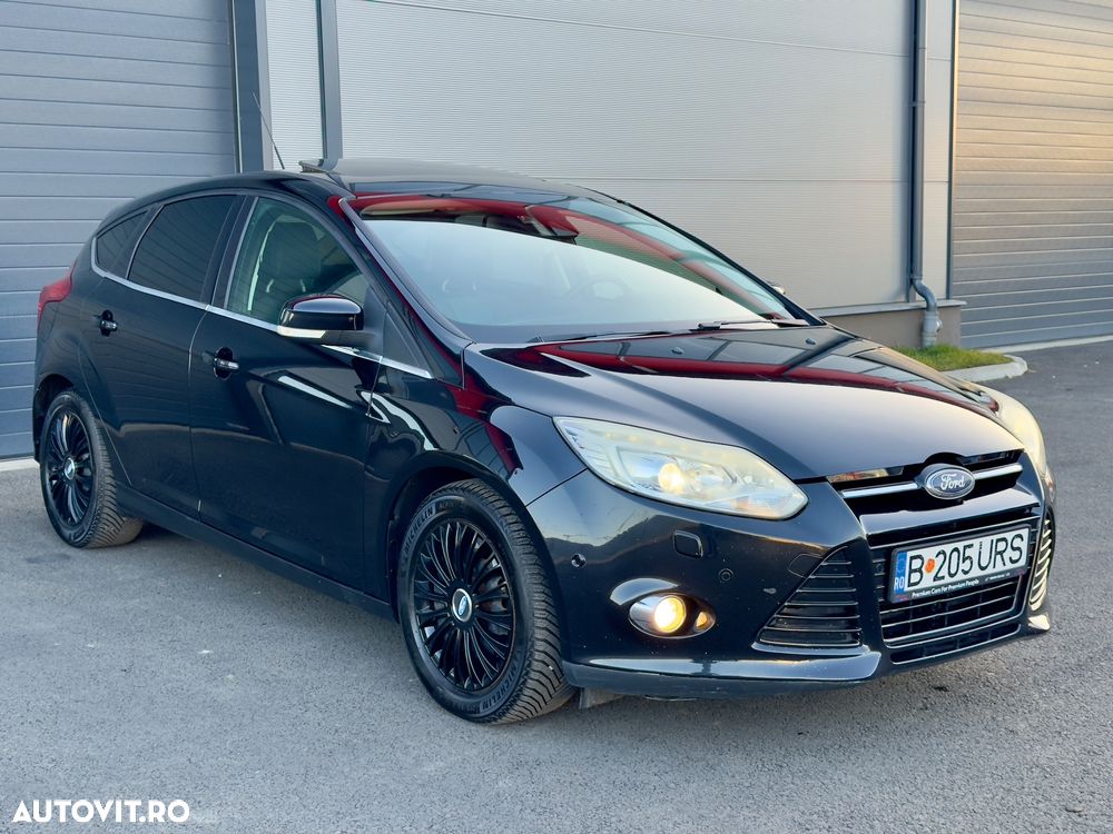 Ford Focus 2.0 TDCI DPF Powershift Titanium - 3