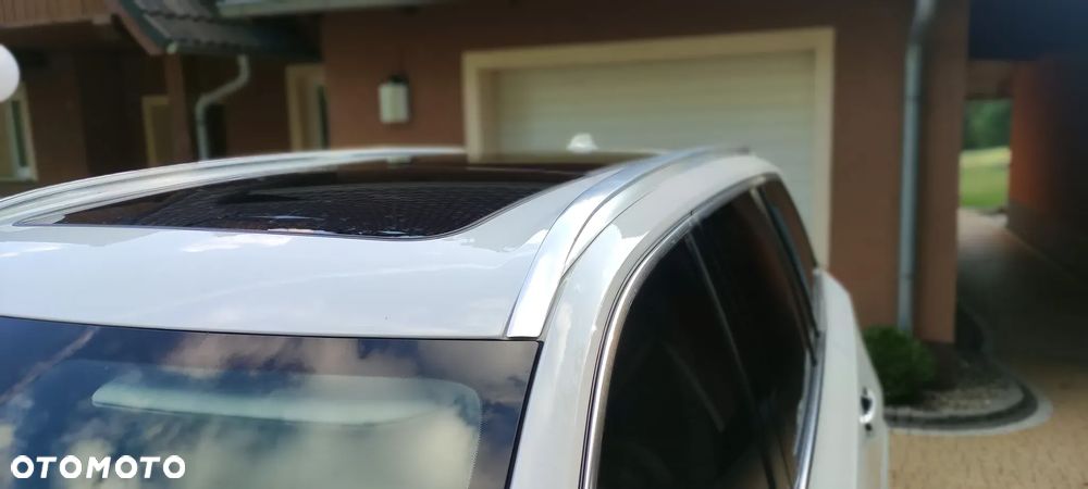 Volvo XC 90 - 8