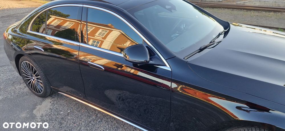 Mercedes-Benz Klasa E 220 d mHEV AMG 9G-Tronic - 12