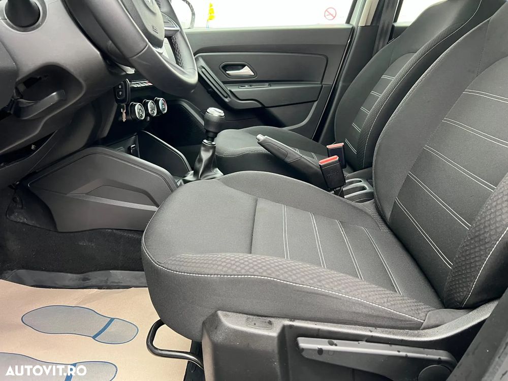 Dacia Duster 1.5 Blue dCi 4WD Comfort - 8