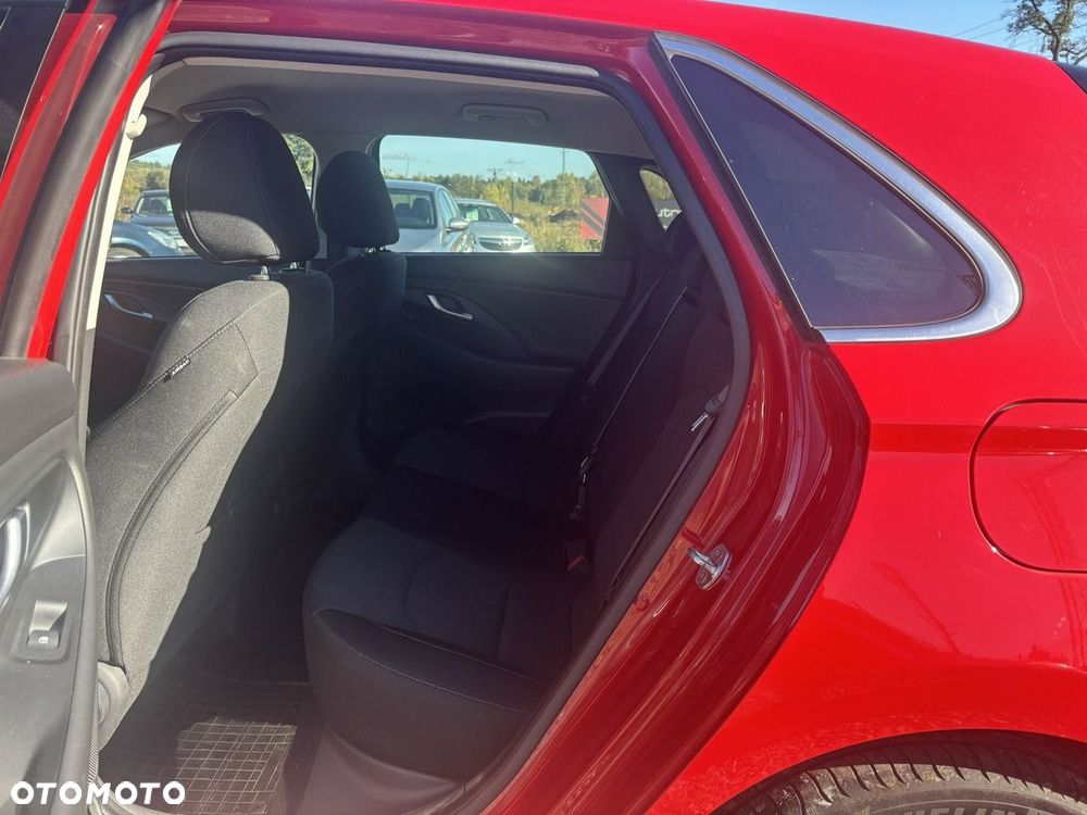 Hyundai i30 - 30