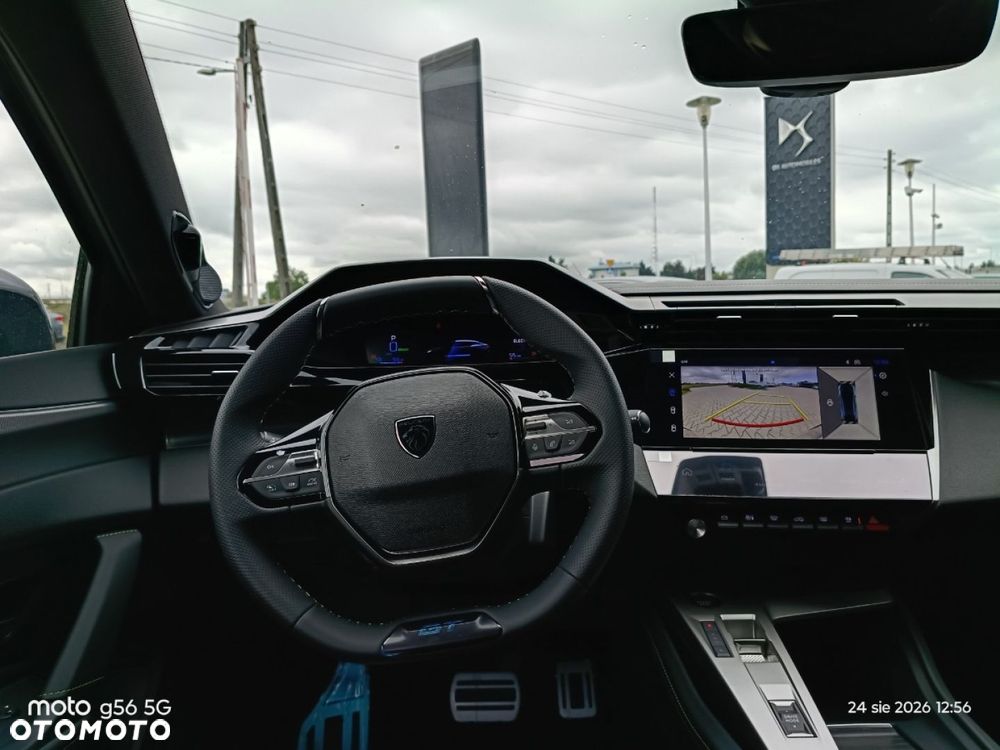 Peugeot 408 - 23