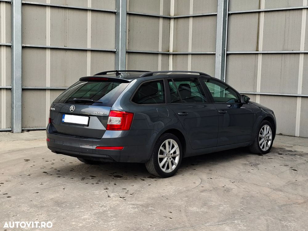Skoda Octavia 1.6 TDI (Green tec) DSG Style - 5