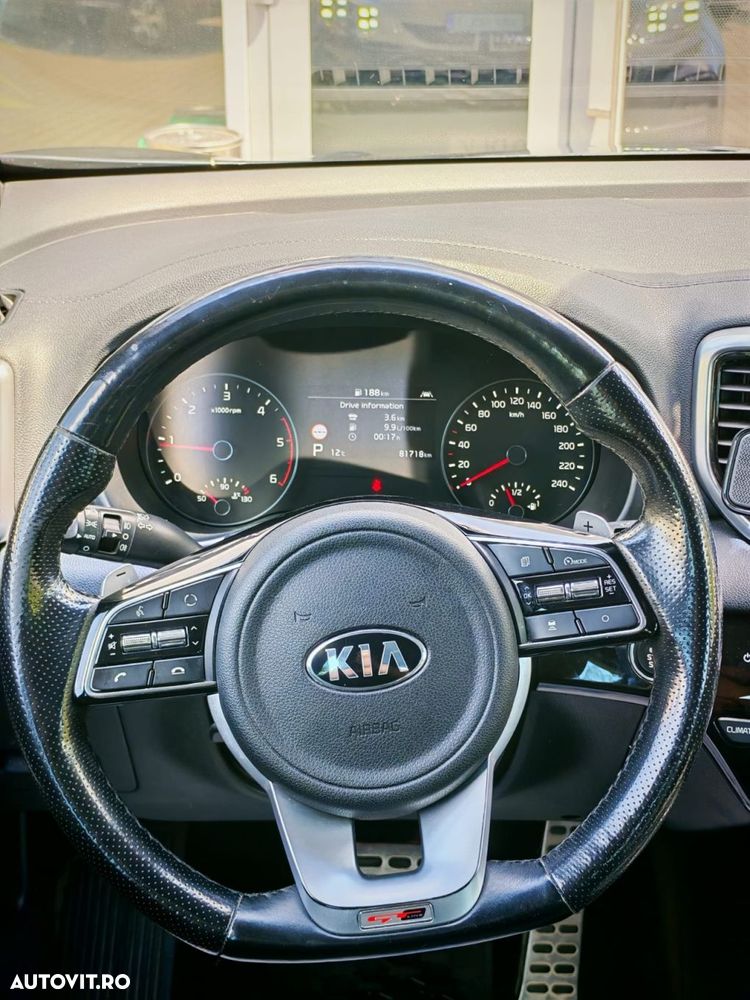 Kia Sportage 1.6 DSL MHEV 7DCT HP 4x2 Business Line - 16