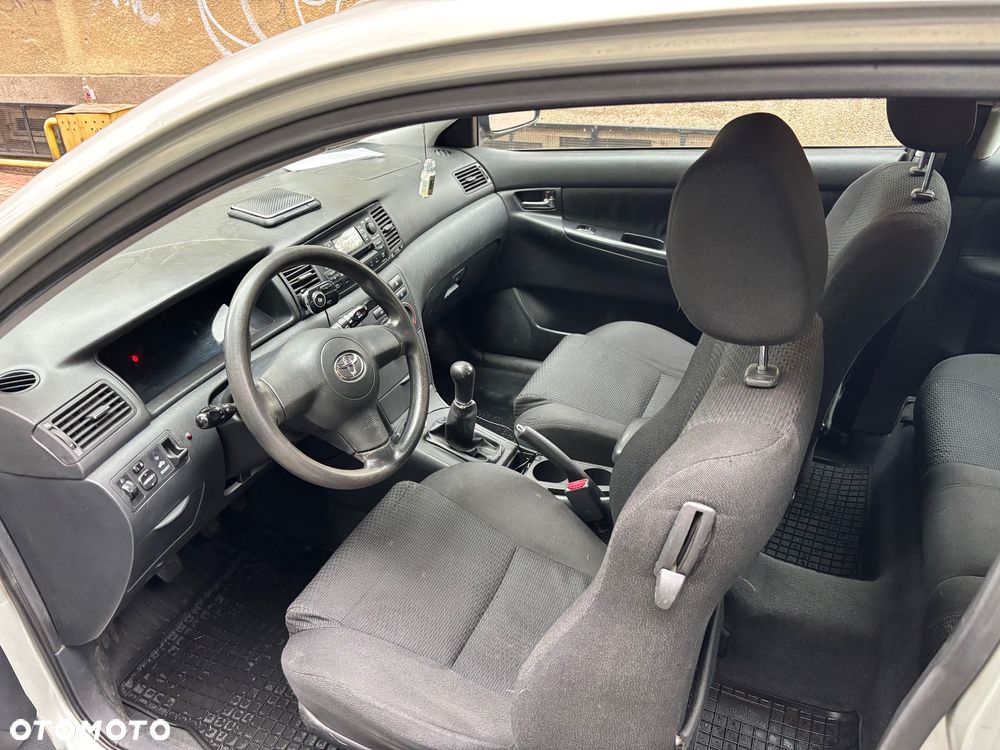 Toyota Corolla 1.4 VVT-i Base - 9